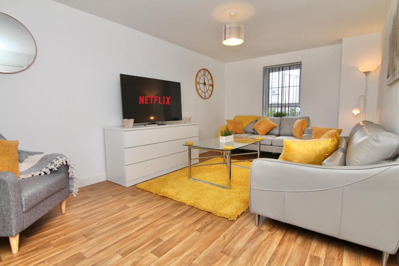 Canalview House - Fully Furnished Coventry City Centre Home Εξωτερικό φωτογραφία