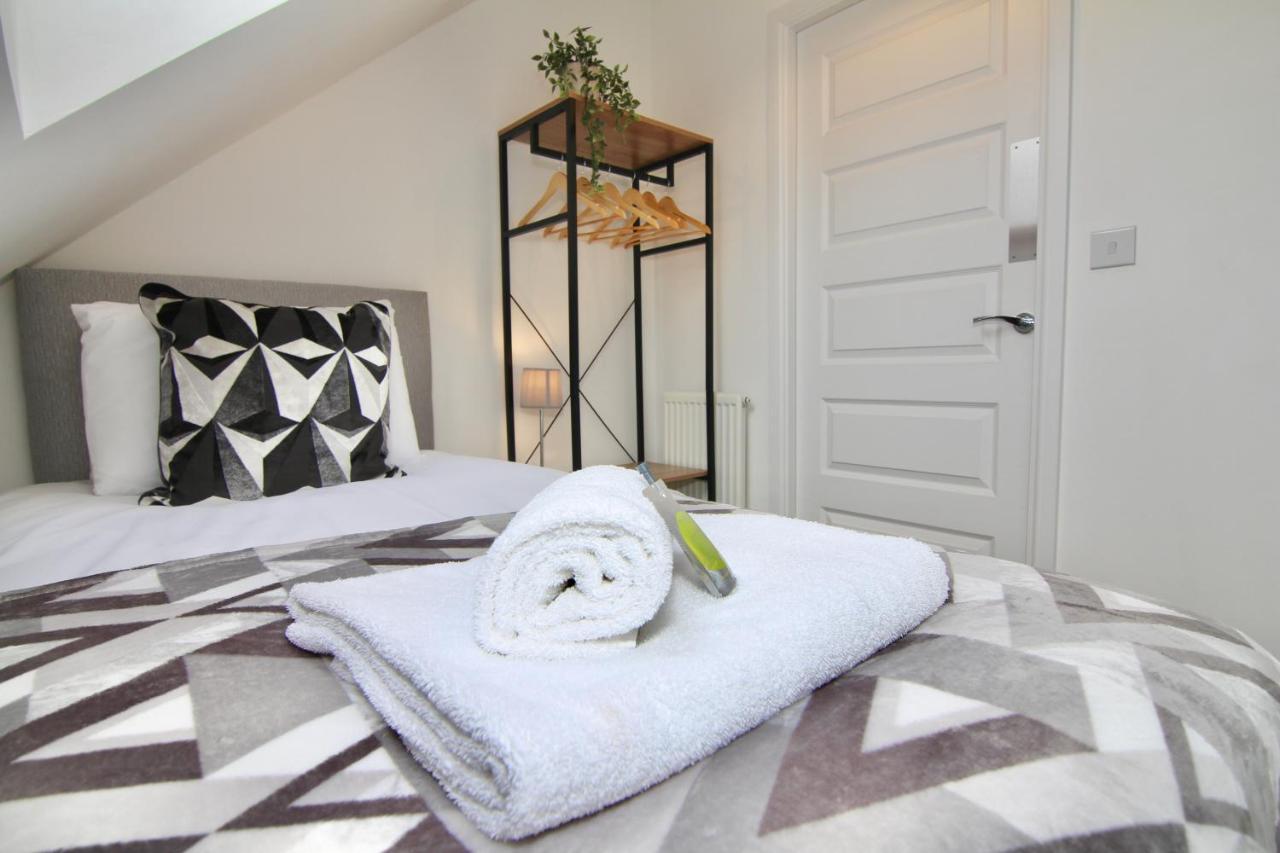Canalview House - Fully Furnished Coventry City Centre Home Εξωτερικό φωτογραφία