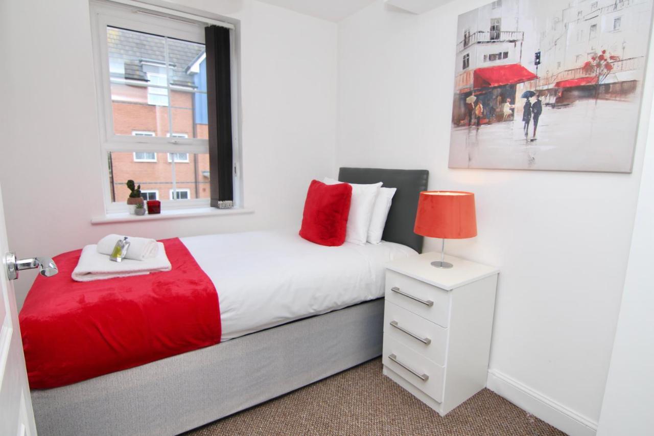 Canalview House - Fully Furnished Coventry City Centre Home Εξωτερικό φωτογραφία
